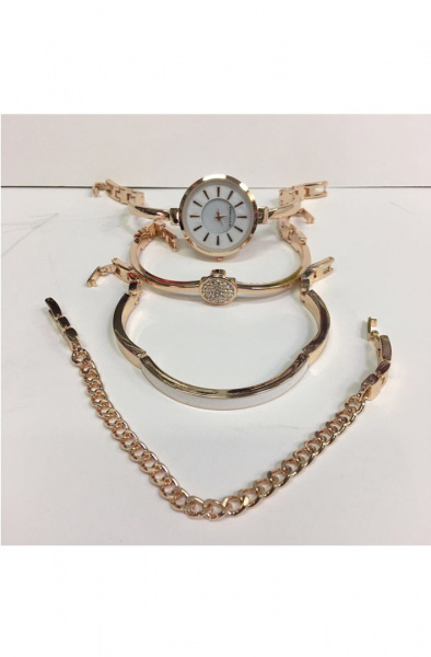 Женские часы Anne Klein с тремя браслетами