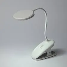 Настольная гибкая LED лампа светодиодная с прищепкой и USB разъемом