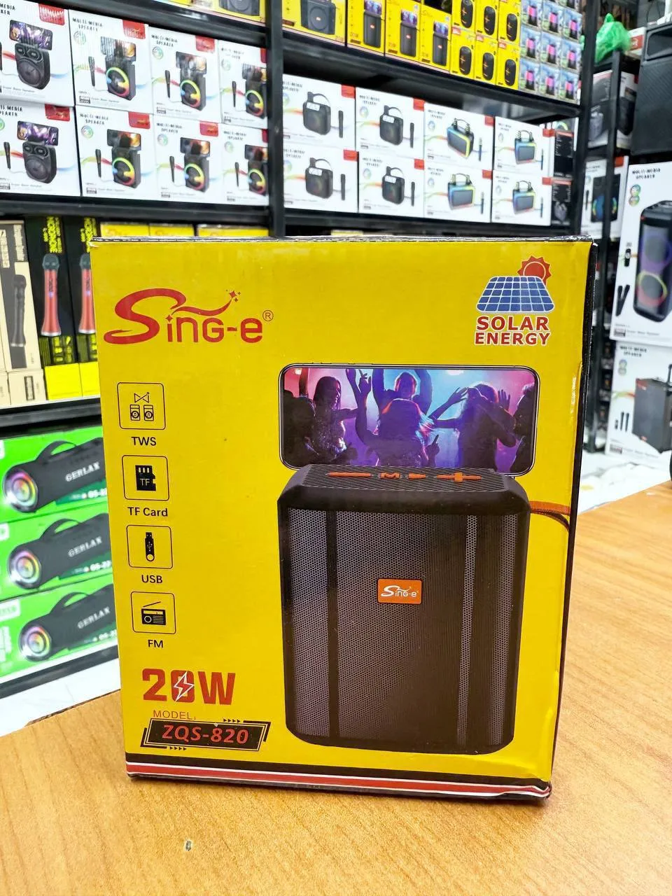 Портативная Bluetooth-колонка Sing-e ZQS-820 с функцией солнечной зарядки